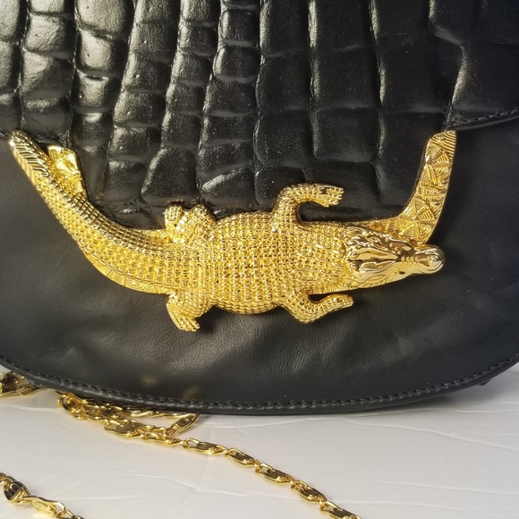 VINTAGE BLACK LEATHER WITH GOLD TONE CROCODILE ACCENT SHOULDER BAG - Picture 3 of 9